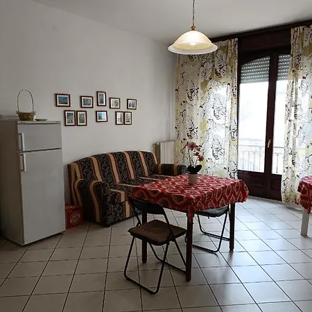 Trieste House Дом отдыха *